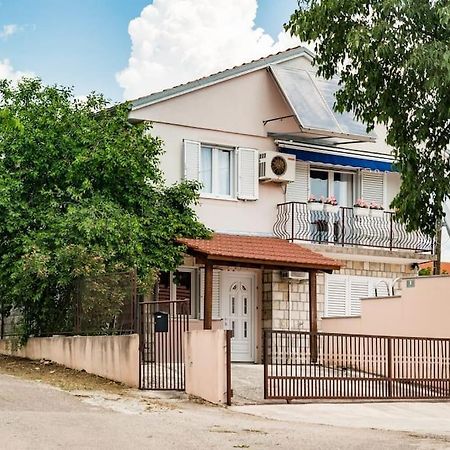 Holiday Home Goranka Zmijavci Exterior foto
