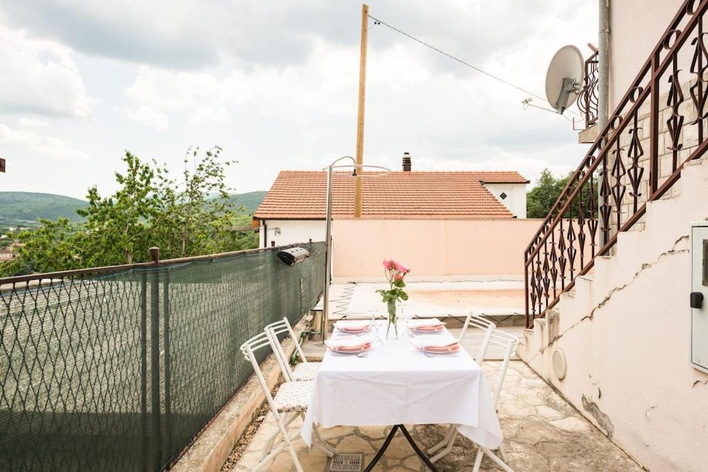 Holiday Home Goranka Zmijavci Exterior foto