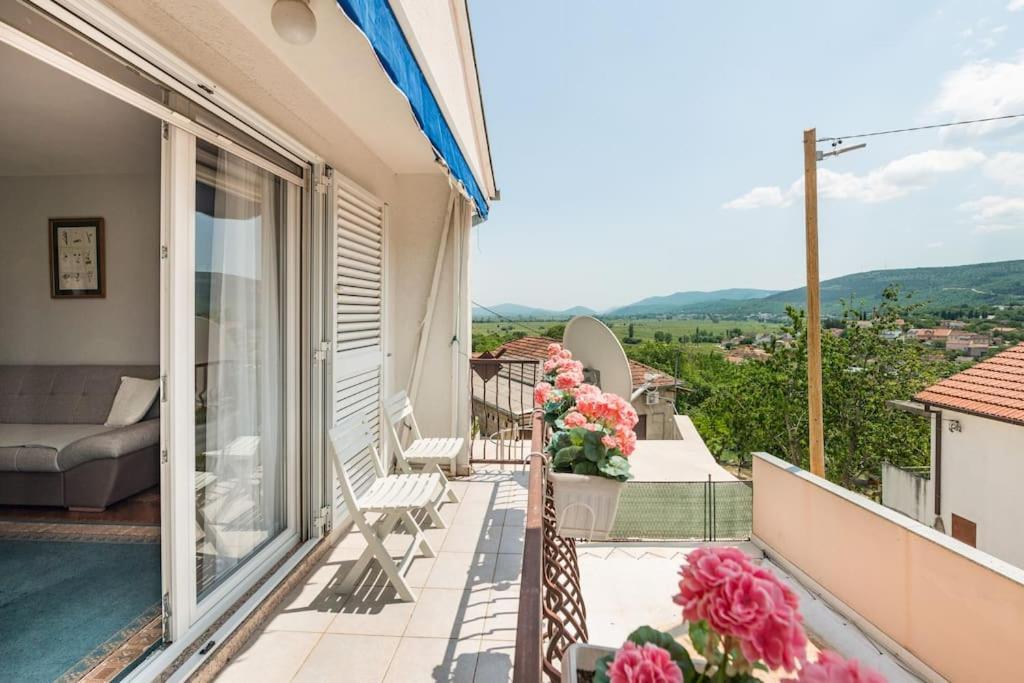 Holiday Home Goranka Zmijavci Exterior foto
